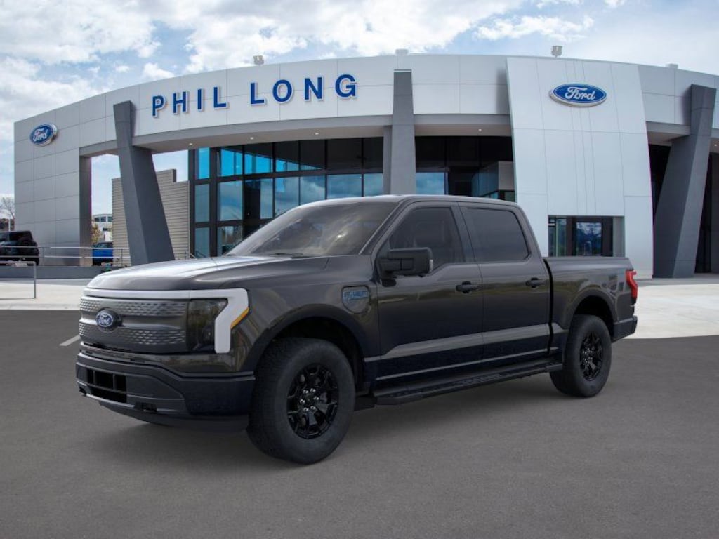 New 2025 Ford F-150 Lightning XLT Truck SuperCrew Cab