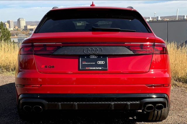 2025 Audi SQ8 Prestige photo 4