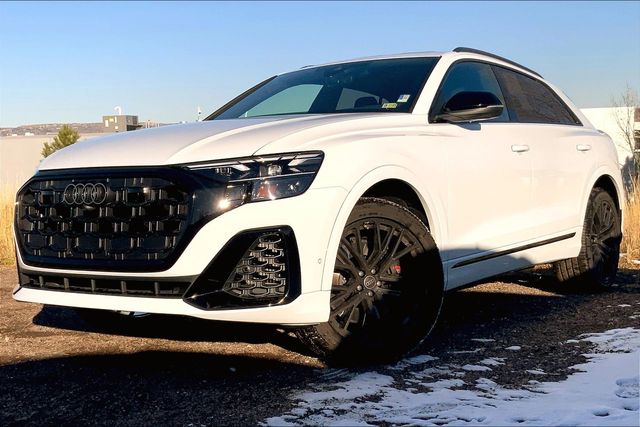 2024 Audi SQ8 Premium Plus's photo
