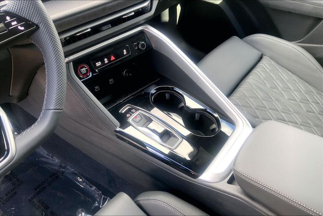 2026 Audi SQ5 Premium Plus - Photo 7