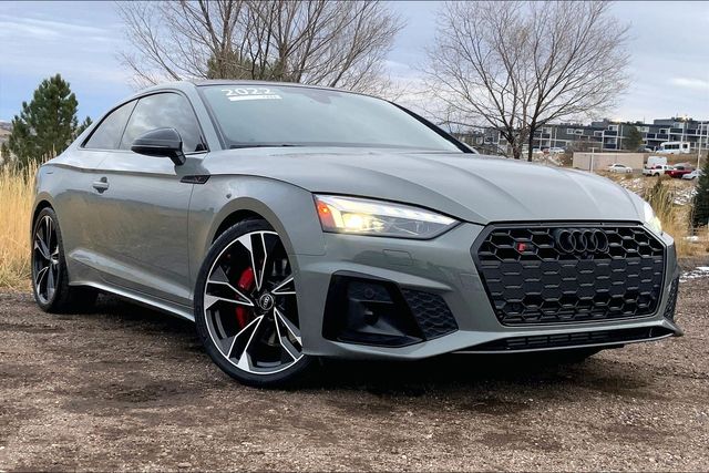 2022 Audi S5 Prestige photo 2