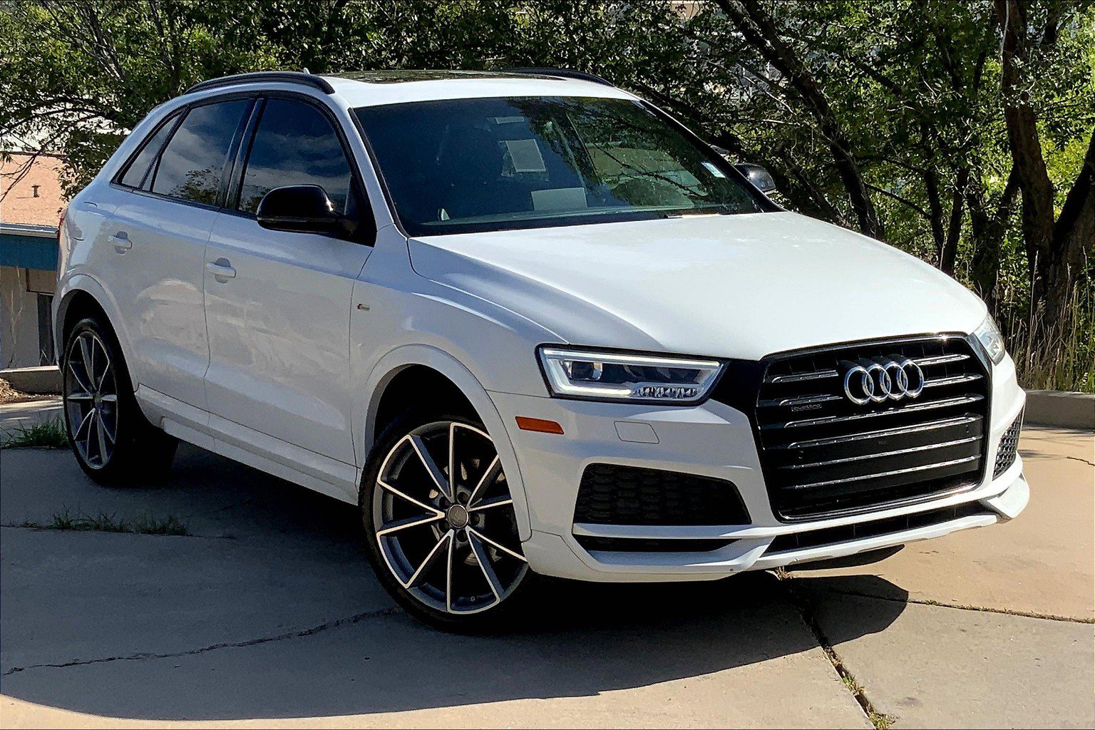 Used 2018 Audi Q3 Premium Plus with VIN WA1JCCFS7JR027709 for sale in Colorado Springs, CO