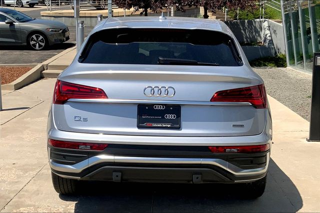 2022 Audi Q5 Sportback 45 S line Premium Plus photo 4