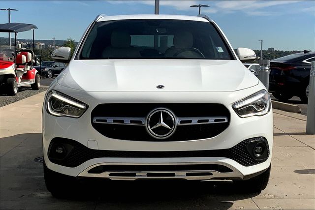2023 Mercedes Benz GLA 250 4MATIC photo 3