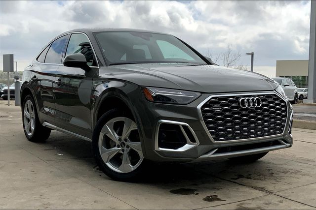 2025 Audi Q5 Sportback 45 S line Premium Plus photo 2