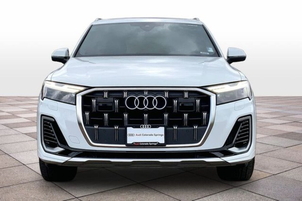 Used 2025 Audi Q7 55 Prestige SUV