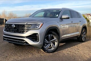 2024 Volkswagen Atlas Cross Sport 2.0T SEL R-Line SUV