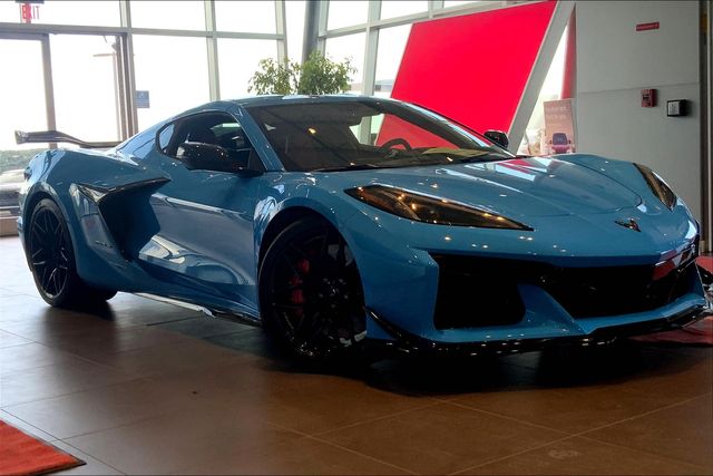 2024 Chevrolet Corvette Stingray Z06 1LZ photo 2