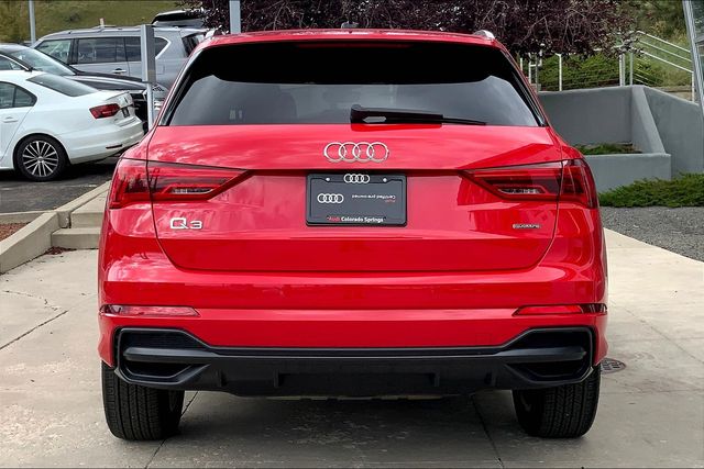 2022 Audi Q3 Premium S line photo 4