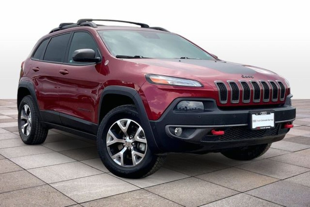 Used 2015 Jeep Cherokee Trailhawk SUV