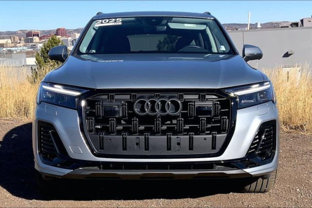 Certified 2025 Audi Q7 55 Premium Plus SUV