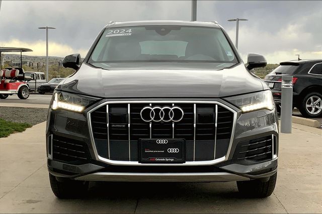 2024 Audi Q7 45 Premium Plus photo 3