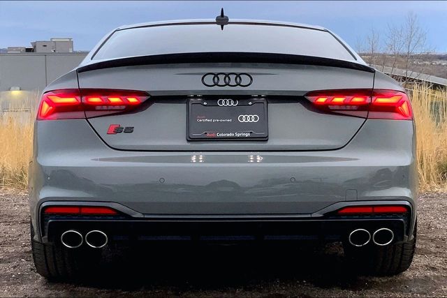 2022 Audi S5 Prestige photo 4