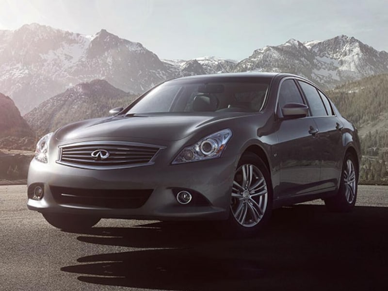 2015 Infiniti Q40