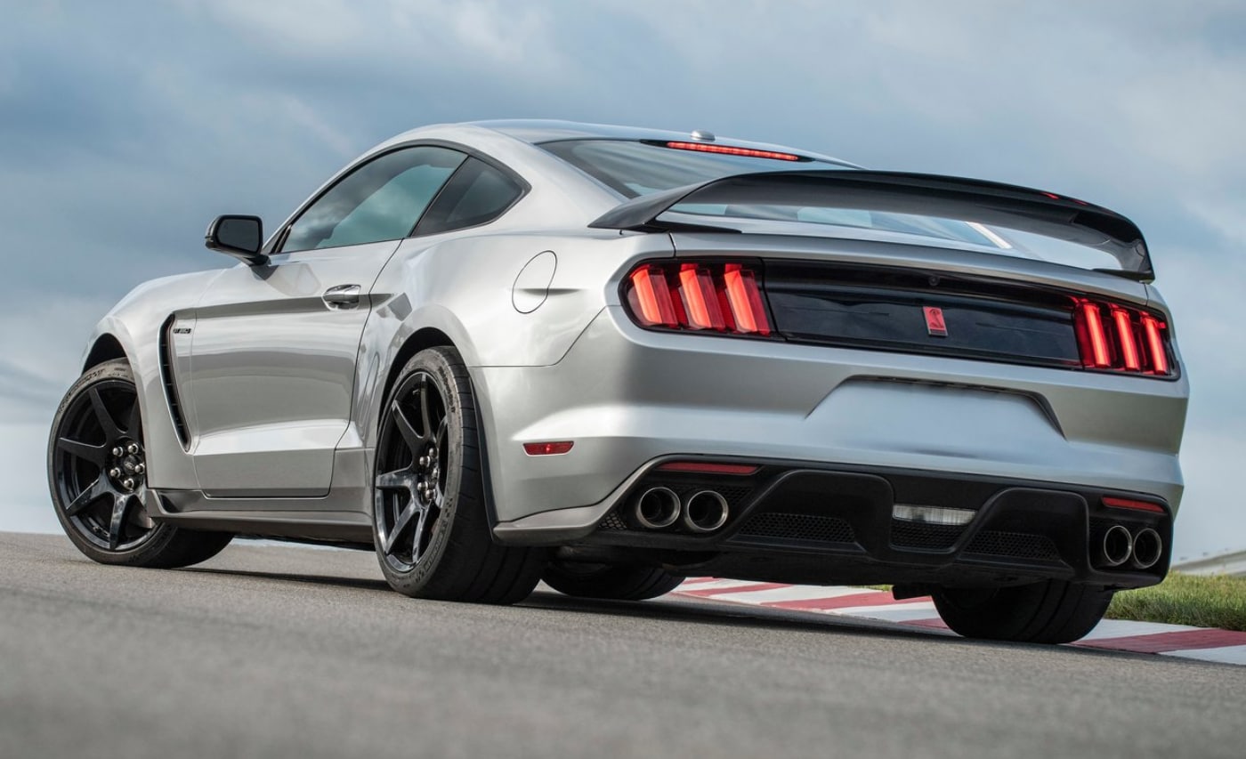 Rear exterior view of the 2020 Ford Mustang Shelby GT350R