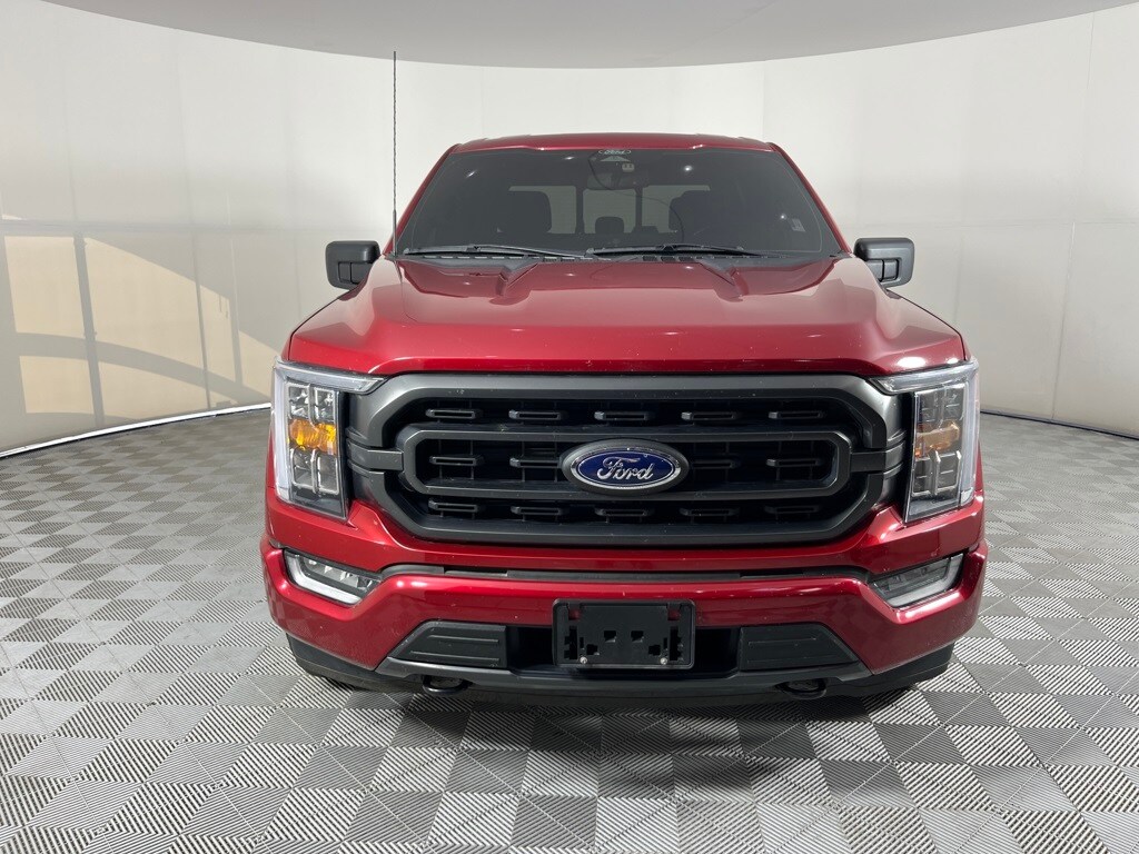 2022 Ford F-150 XLT photo 2