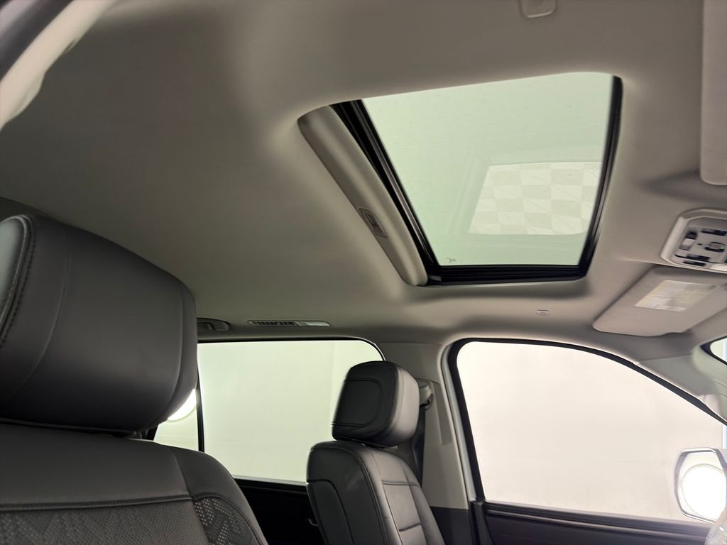 2024 Toyota Sequoia Platinum - Photo 33
