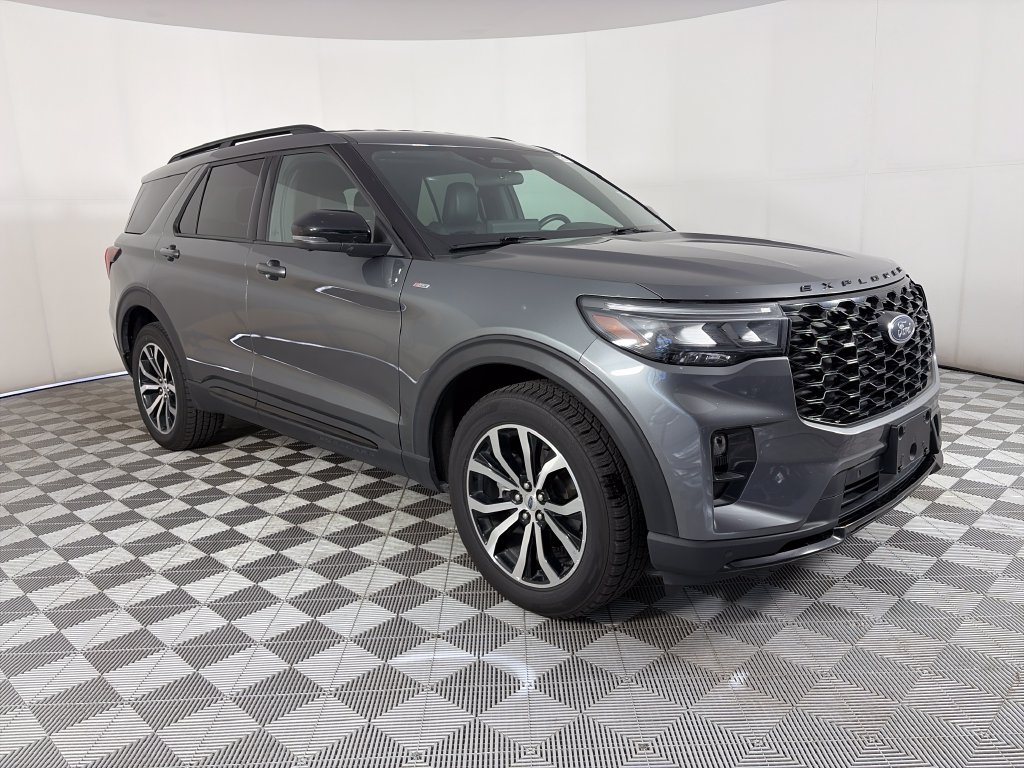 2025 Ford Explorer ST-Line SUV