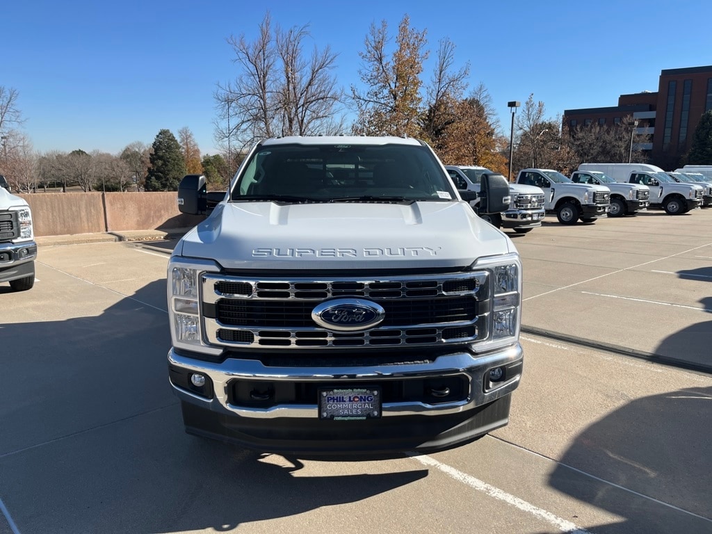 New 2025 Ford F-350SD XL Chassis