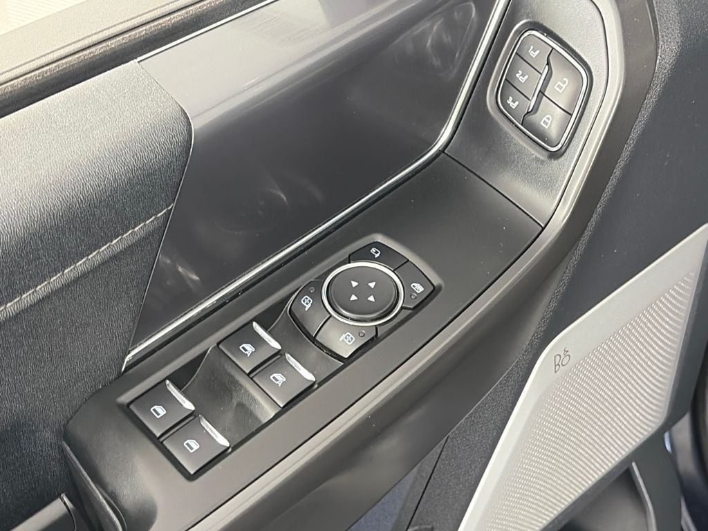 2025 Ford F-150 Lariat - Photo 27