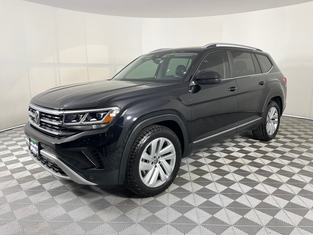 2021 Volkswagen Atlas SEL photo 2