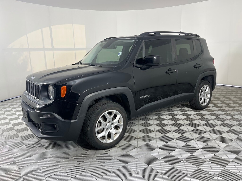 2017 Jeep Renegade Latitude North Edition photo 3