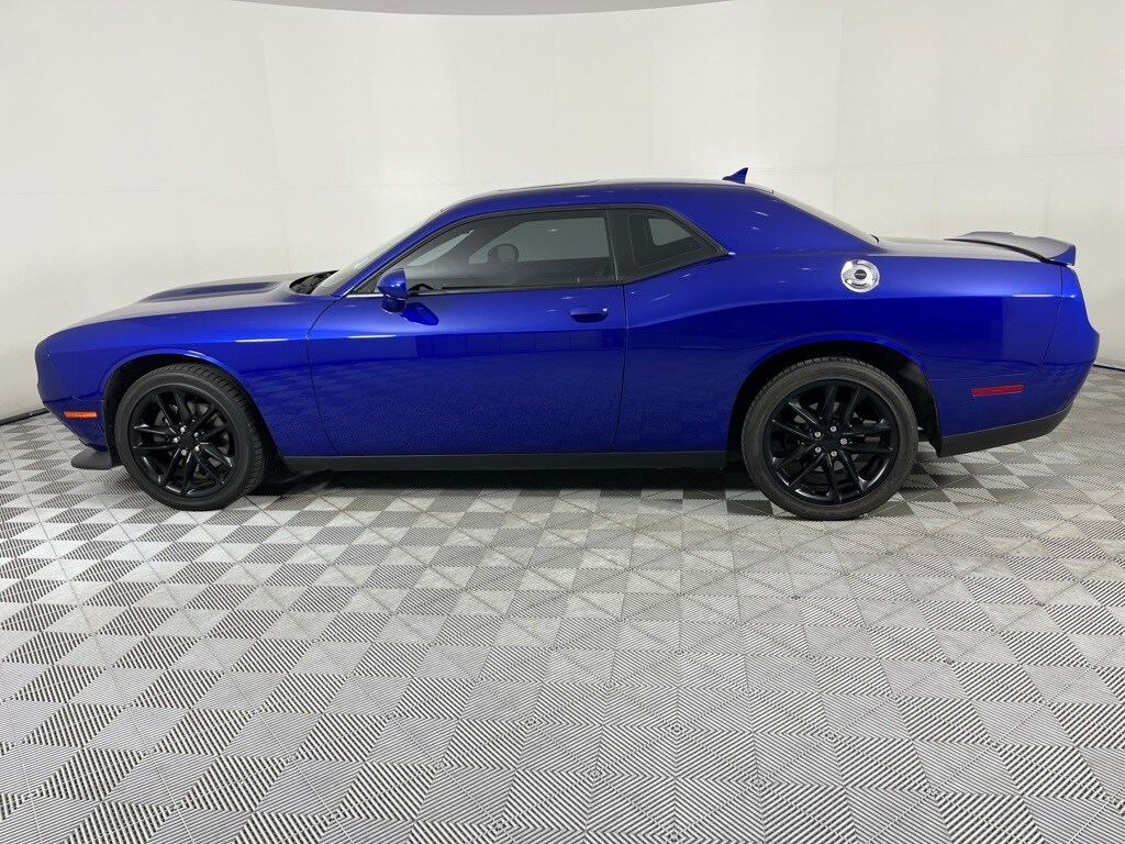 2021 Dodge Challenger GT photo 4