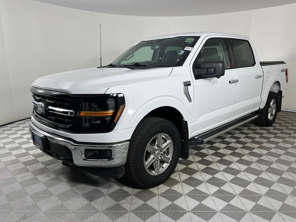 2024 Ford F-150 XLT photo 3