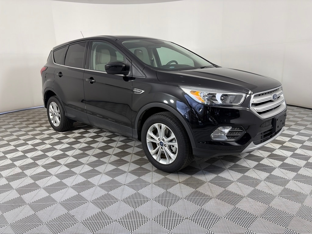 Used 2019 Ford Escape SE SUV