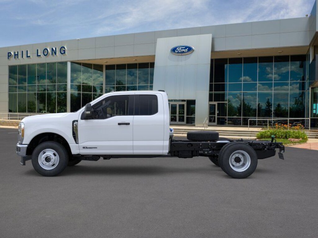 New 2026 Ford F-350SD XL Chassis