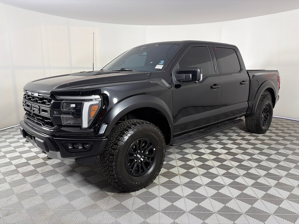 2024 Ford F-150 Raptor photo 3