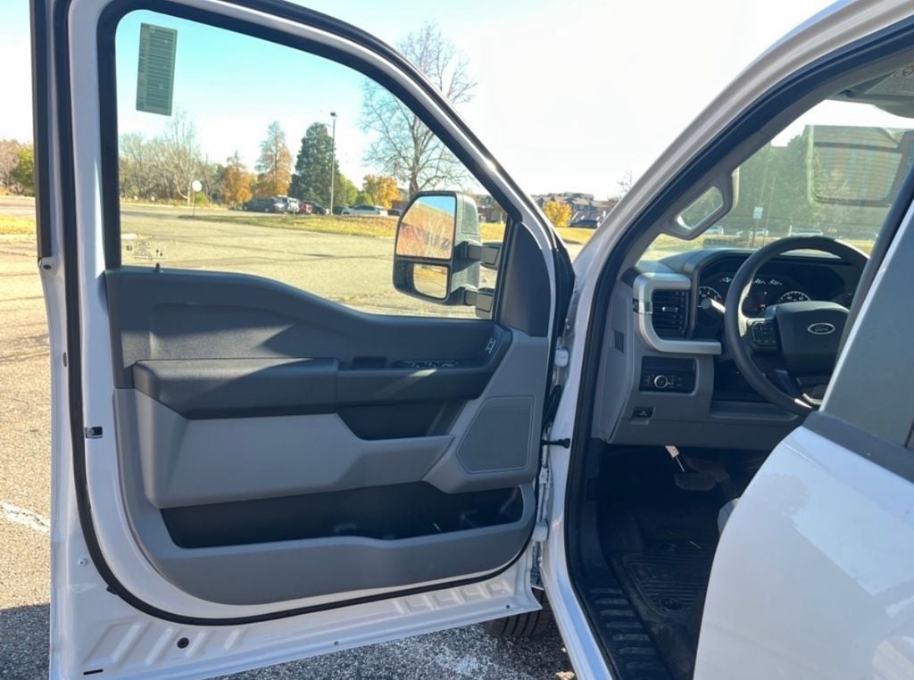 2026 Ford F-250 Super Duty XL - Photo 9