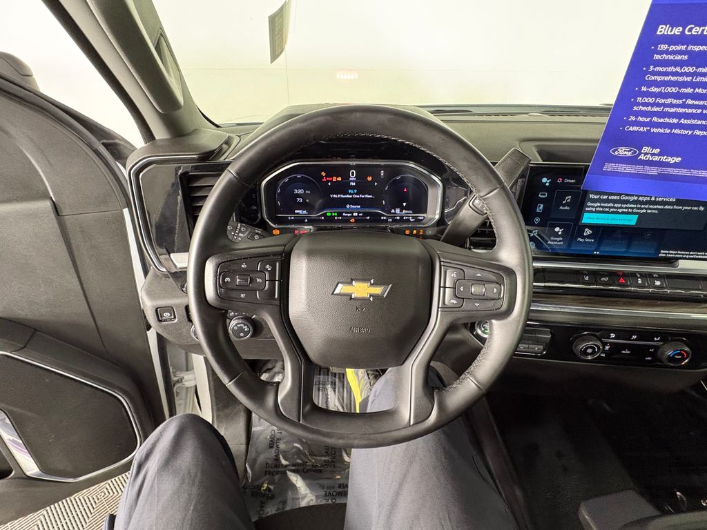 2024 Chevrolet Silverado 3500HD LT - Photo 14