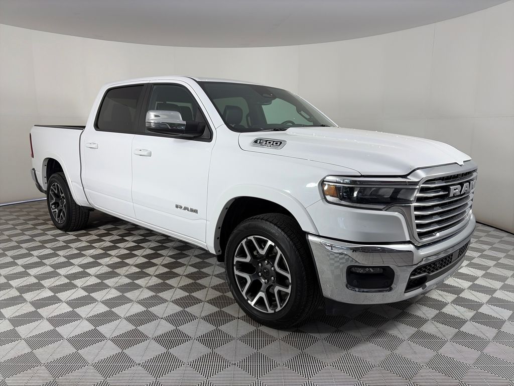 2025 RAM 1500 Laramie 4x4 Crew Cab 5'7's photo