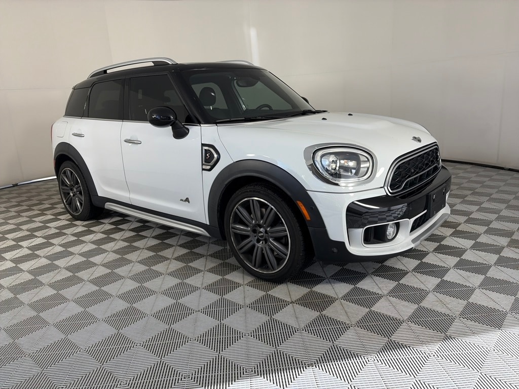 2018 MINI Countryman S's photo