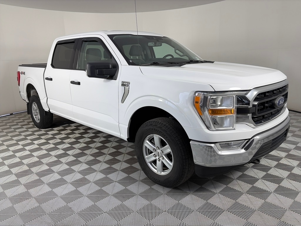 2021 Ford F-150 XLT's photo