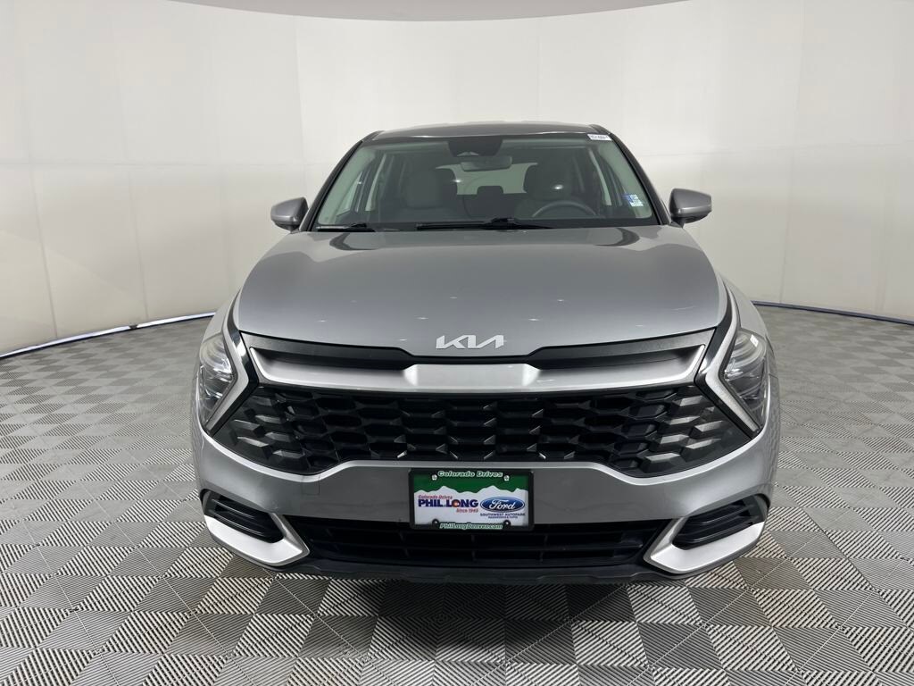 2024 Kia Sportage LX photo 2