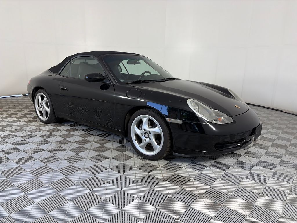 2001 Porsche 911 Carrera 4