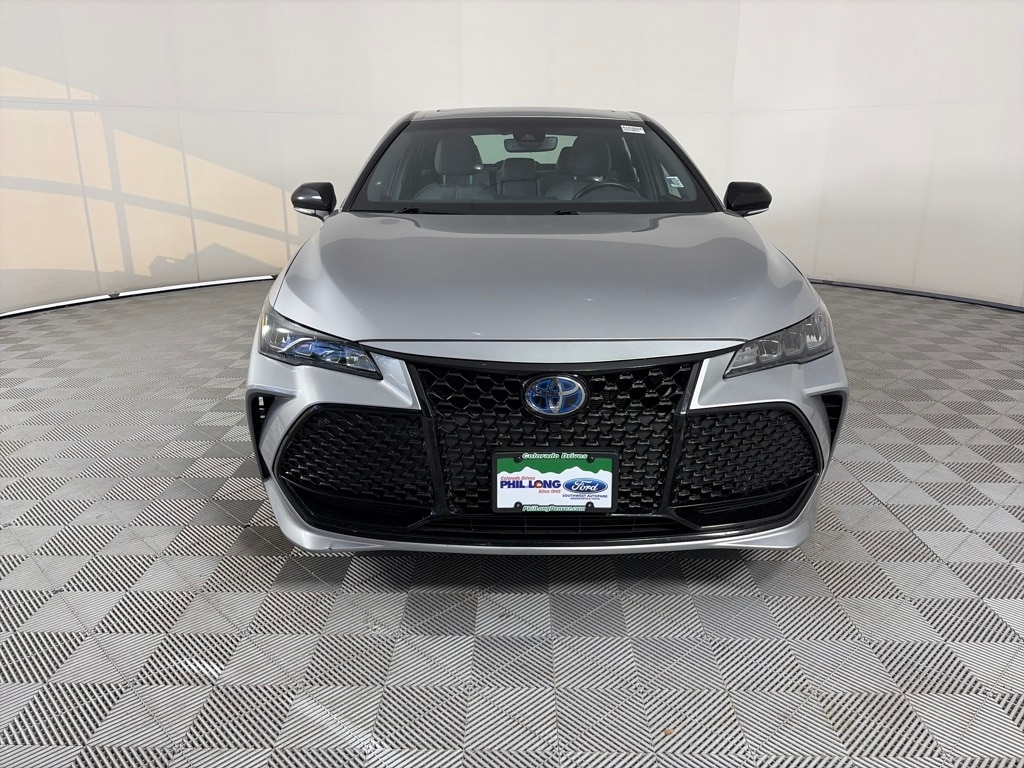 Used 2019 Toyota Avalon Hybrid XSE Sedan