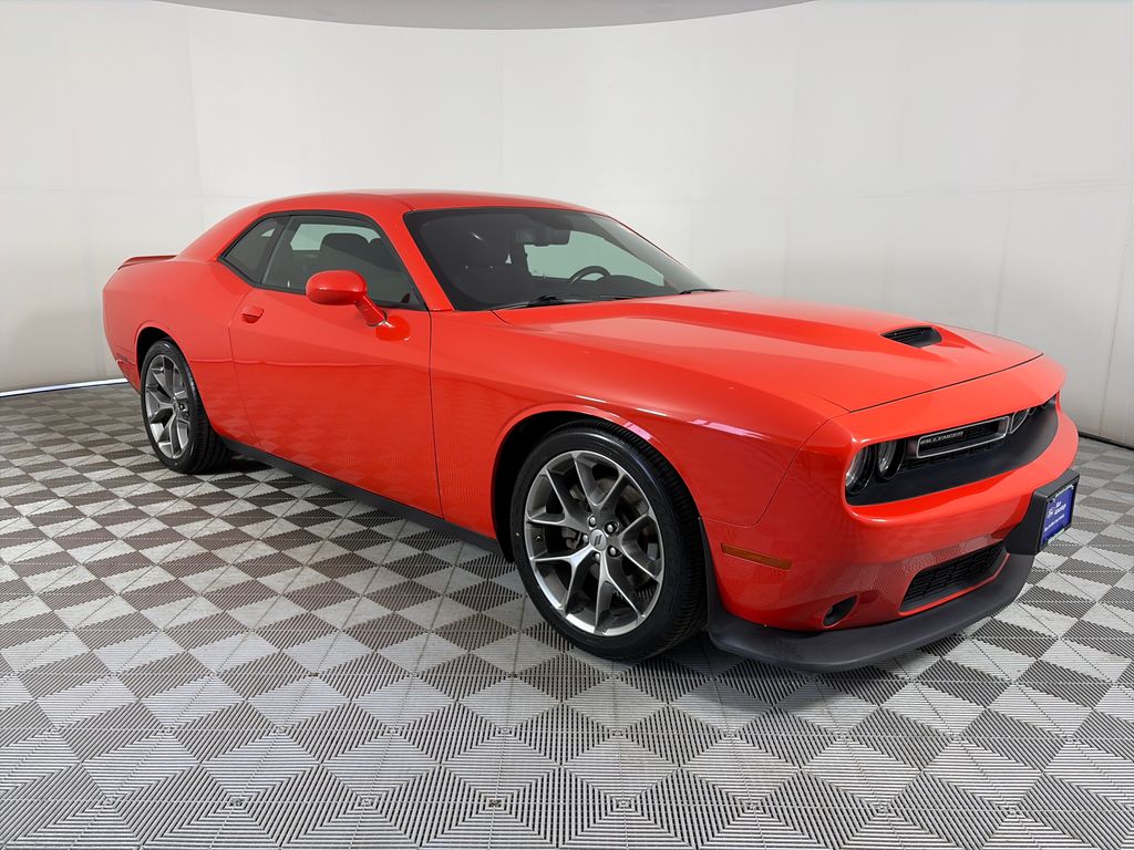 2022 Dodge Challenger GT Auto's photo