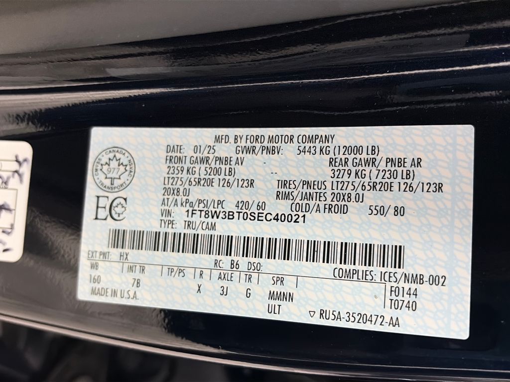 2025 Ford F-350 Super Duty Platinum - Photo 9