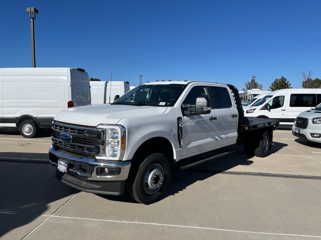 New 2025 Ford F-350SD XL Chassis