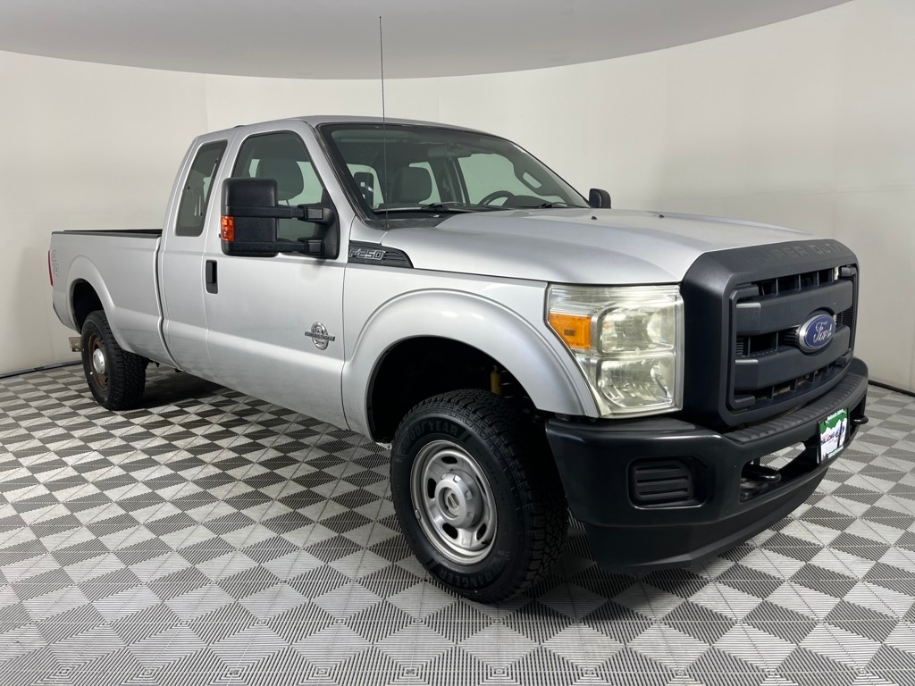 2015 Ford F-250 Super Duty XL's photo