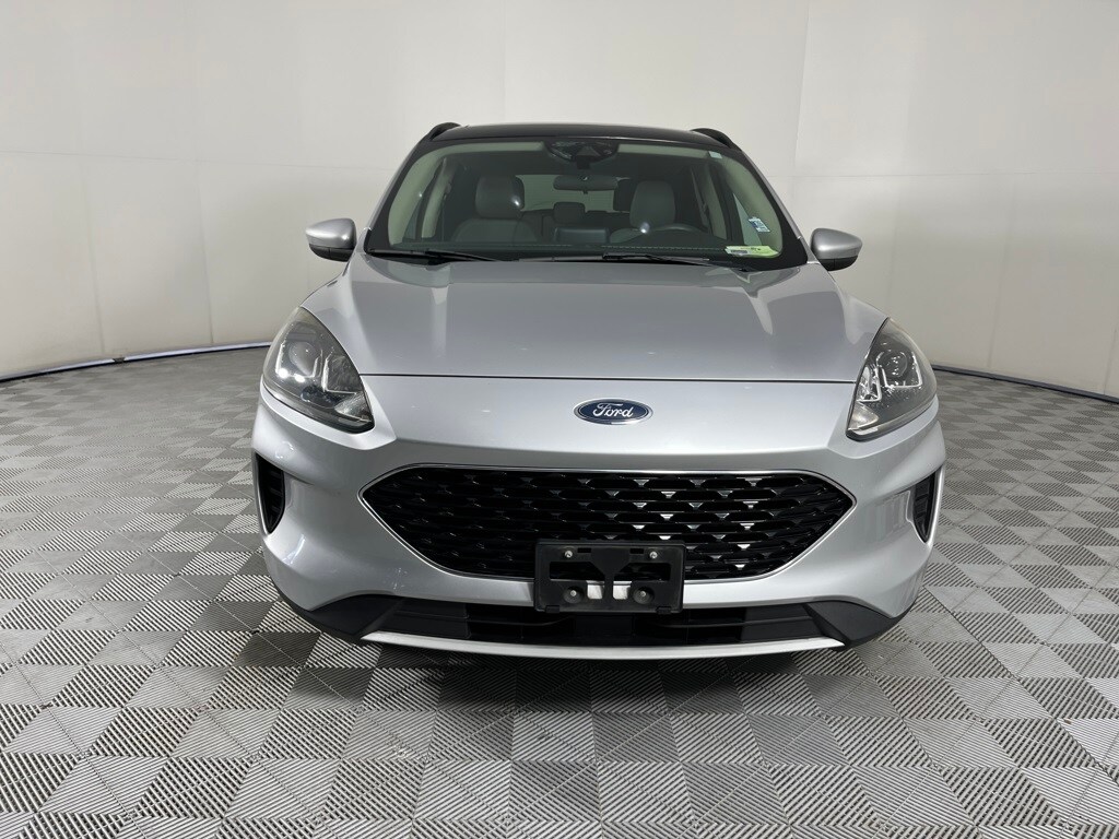 2020 Ford Escape SE photo 2
