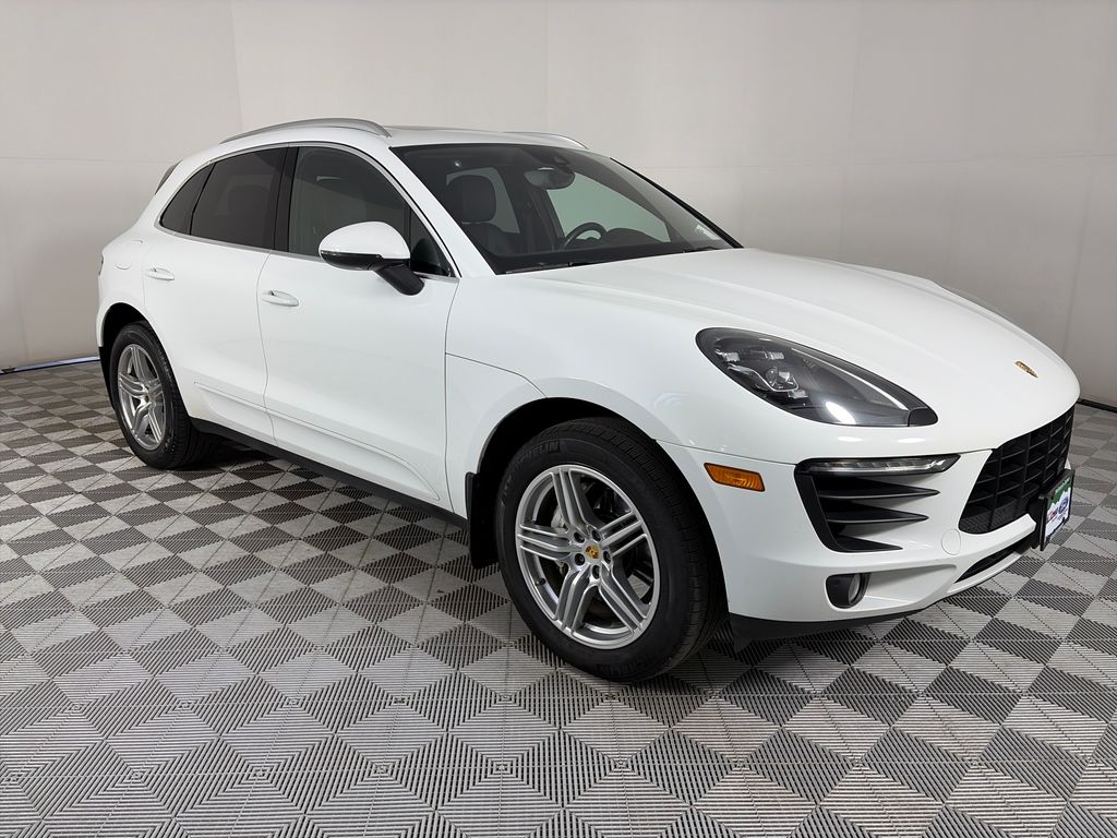 2017 Porsche Macan S