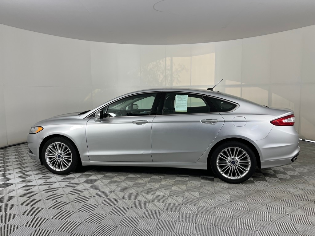 Certified 2016 Ford Fusion SE Sedan