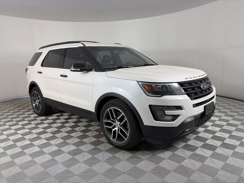 2016 Ford Explorer Sport 4WD's photo