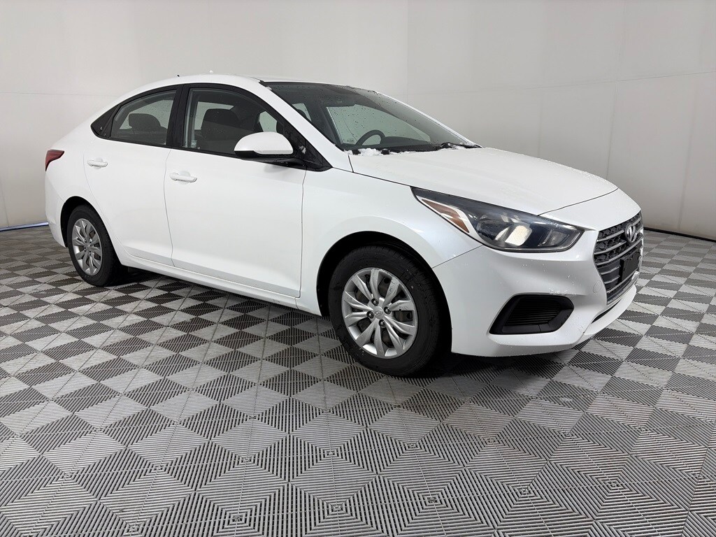 Used 2013 Hyundai Accent SE Hatchback