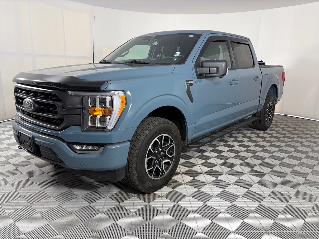 2023 Ford F-150 XLT photo 3