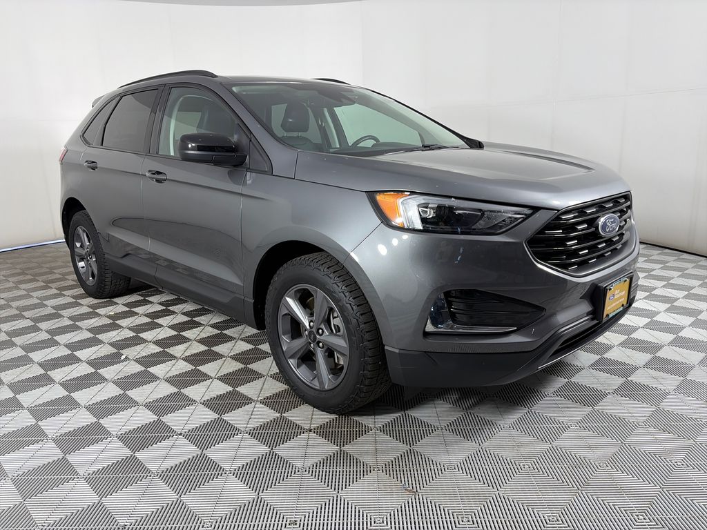 2023 Ford Edge SEL AWD's photo